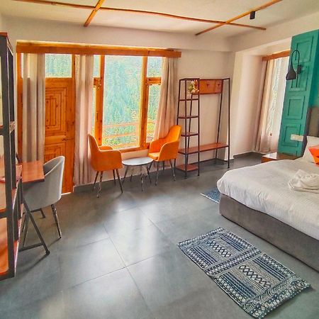 Hotel Peppy Nomads Luxuria Jibhi Zimmer foto