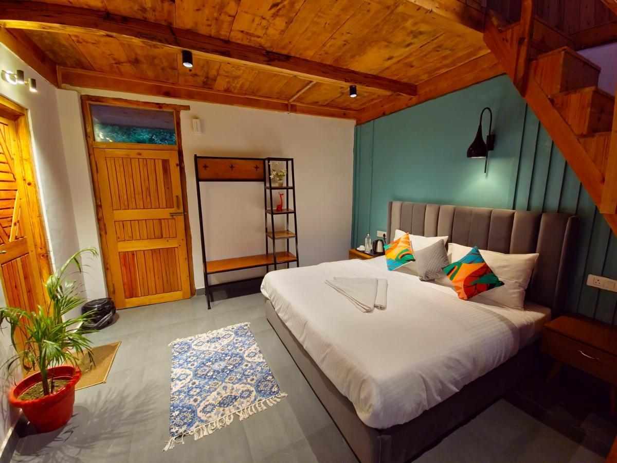 Hotel Peppy Nomads Luxuria Jibhi Exterior foto